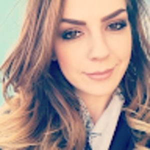 Meet your Posher, Briana